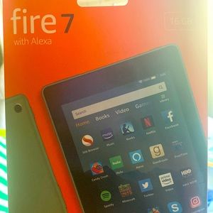 16 GB, Fire 7 Comes with charger and black case, Brand New